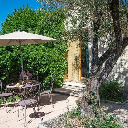 Hameau D'Hotes La Roseraie-Drome Bed & Breakfast Condorcet Exterior photo