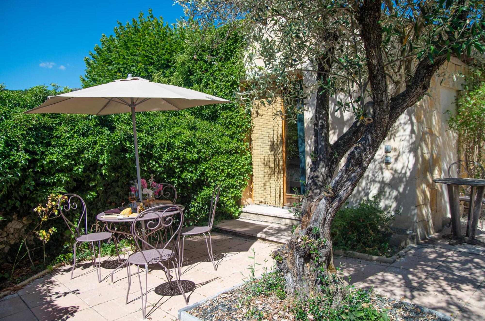 Hameau D'Hotes La Roseraie-Drome Bed & Breakfast Condorcet Exterior photo